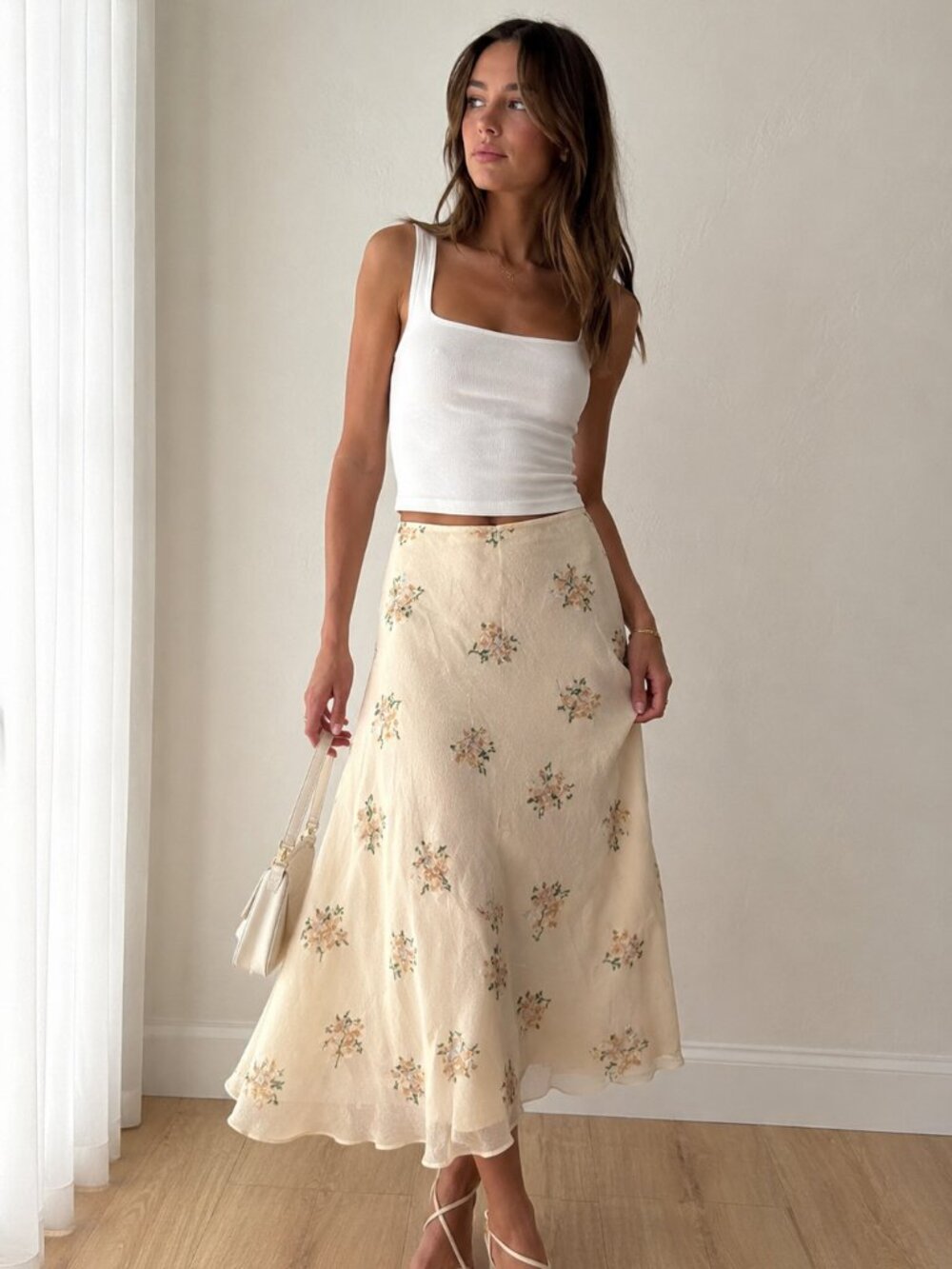 DKNY Midi Skirt Lined Cream A-Line Floral Print Size 4 Silk